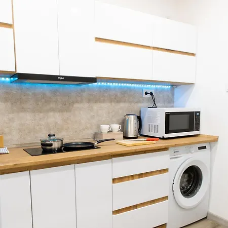 The Border Premium *