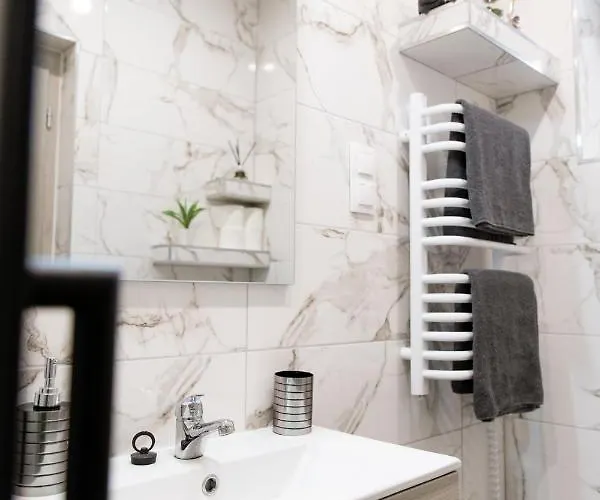 The Border Premium Apartment *